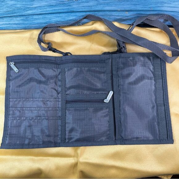 LeSportsac Crossbody Wallet Organizing Passport Clutch Pouch - Picture 3 of 10